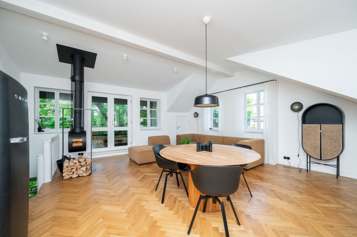 Tallinn, Põhja-Tallinna linnaosa, Uus-Kalamaja tn 15a