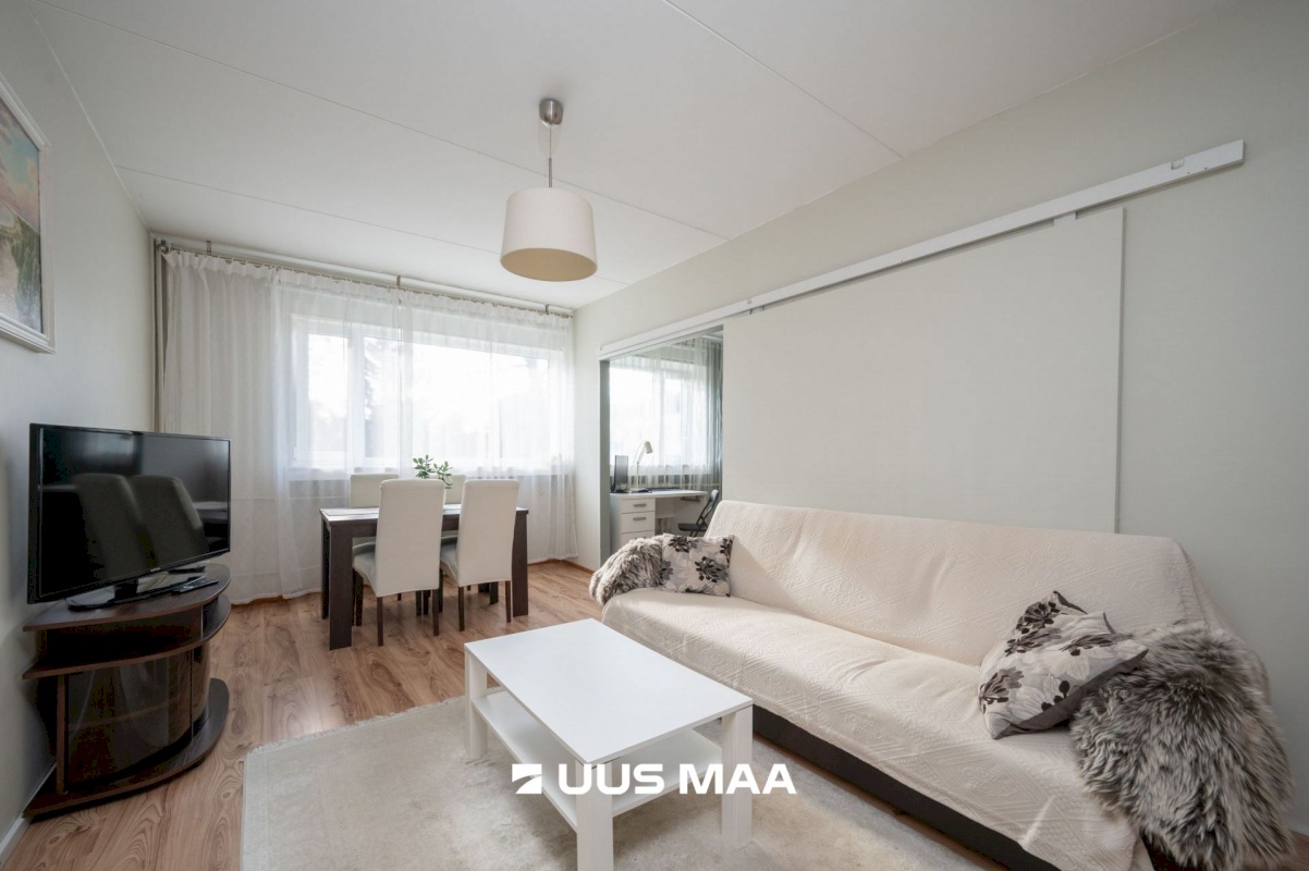 Hiiumaa vald, Kärdla linn, Vabaduse 9
