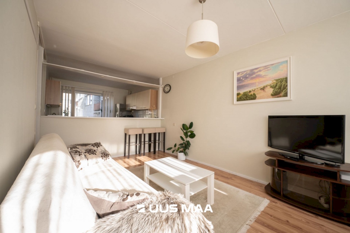 Hiiumaa vald, Kärdla linn, Vabaduse 9