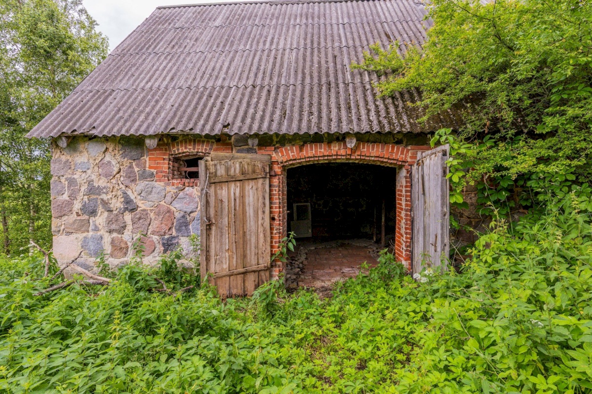 Antsla vald, Savilöövi küla, Vana-Naska; Nurga-Naska