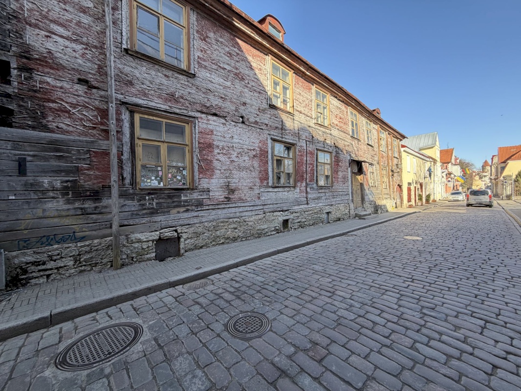 Tallinn, Kesklinna linnaosa, Vanalinna, Uus tn 9
