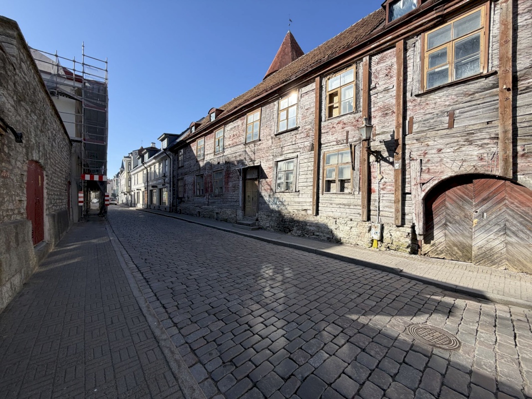 Tallinn, Kesklinna linnaosa, Vanalinna, Uus tn 9