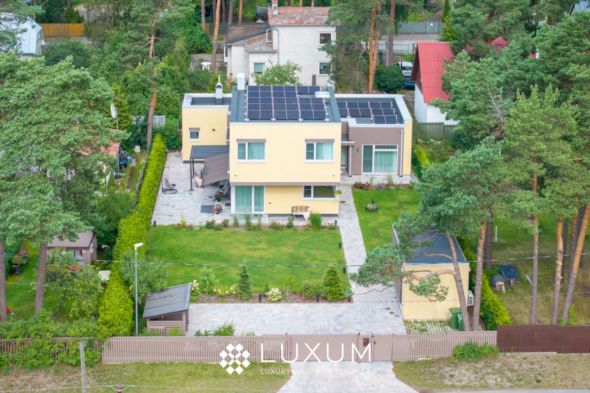 Tallinn, Nõmme linnaosa, Hiiu, Raudtee 126
