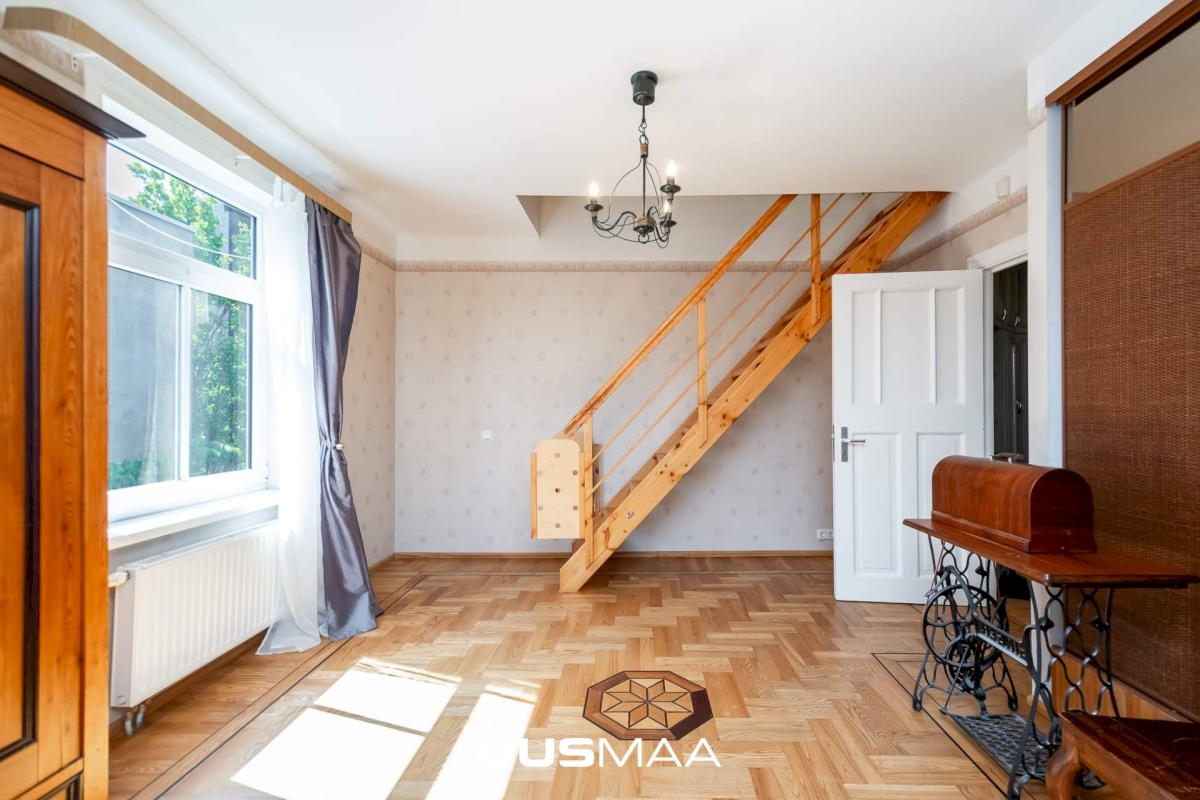 Tallinn, Kesklinna linnaosa, Jakobi tn 27