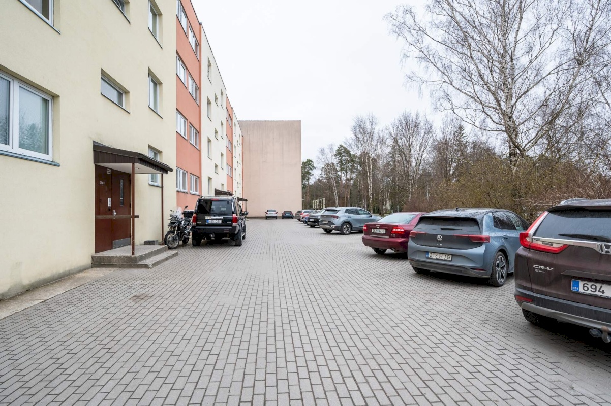 Saku vald, Saku alevik, Tallinna mnt 19
