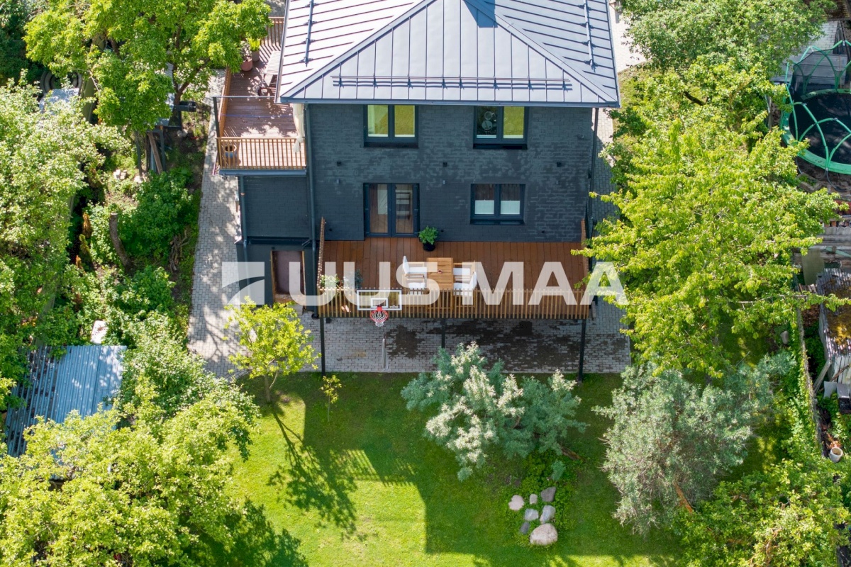 Tallinn, Põhja-Tallinna linnaosa, Neeme 10