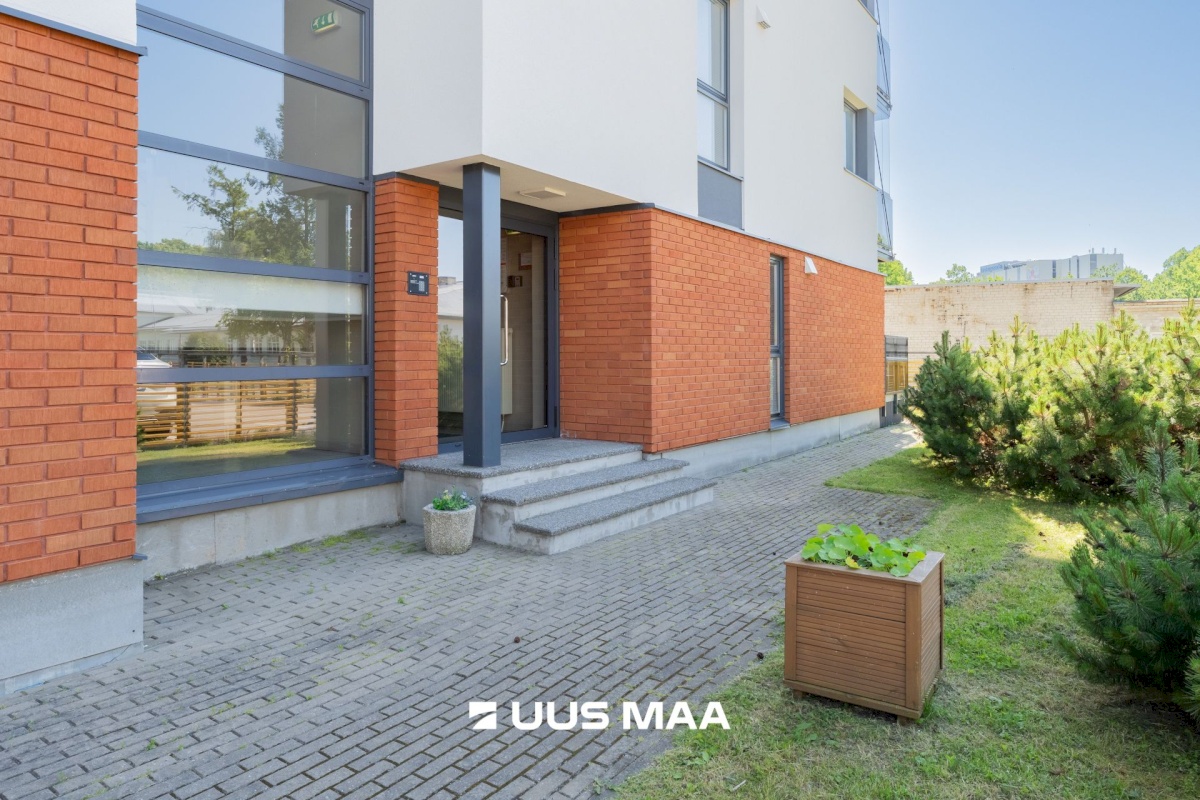 Pärnu linn, Pärnu linn, Rannarajoon, Karusselli 91