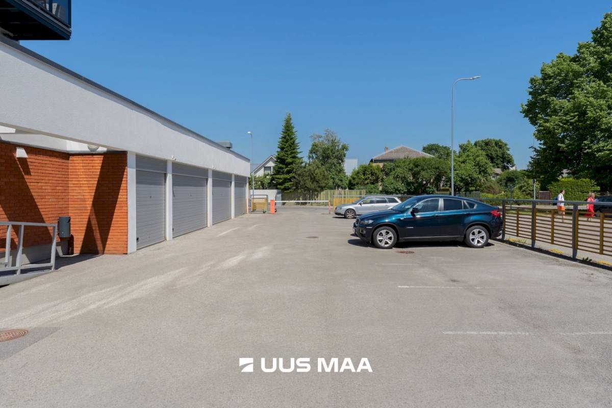 Pärnu linn, Pärnu linn, Rannarajoon, Karusselli 91