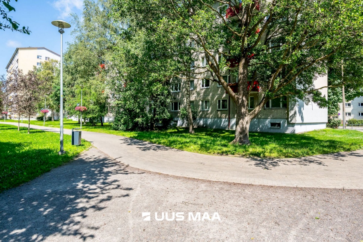 Tallinn, Mustamäe linnaosa, A. H. Tammsaare tee 70