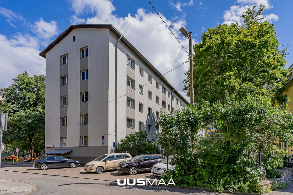 Tallinn, Kesklinna linnaosa, Lastekodu tn 8