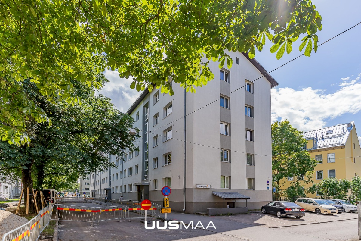 Tallinn, Kesklinna linnaosa, Lastekodu tn 8