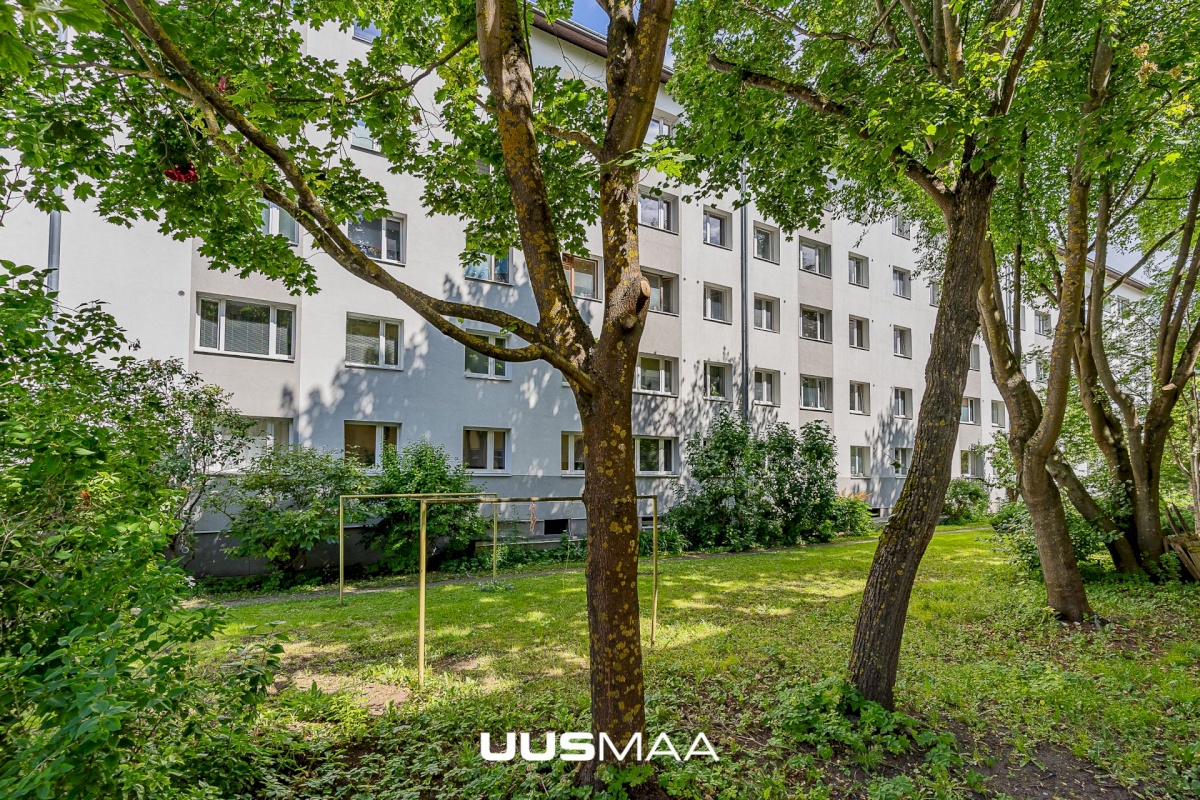 Tallinn, Kesklinna linnaosa, Lastekodu tn 8