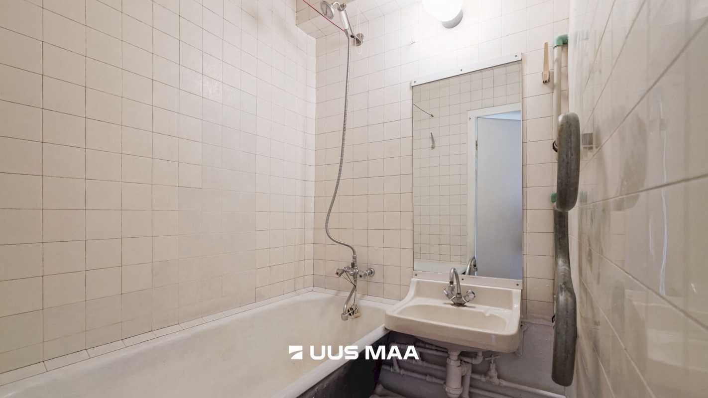 Tallinn, Mustamäe linnaosa, Akadeemia tee 26a