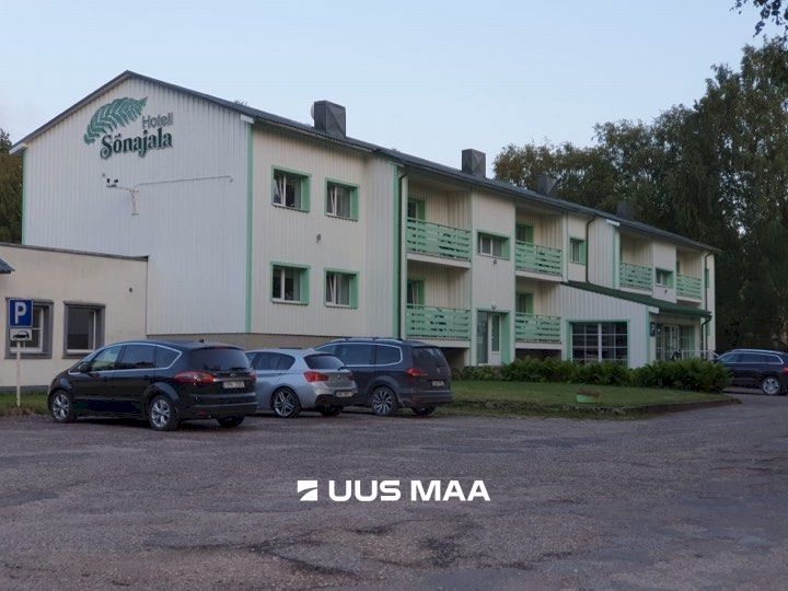 Hiiumaa vald, Kärdla linn, Leigri väljak 3