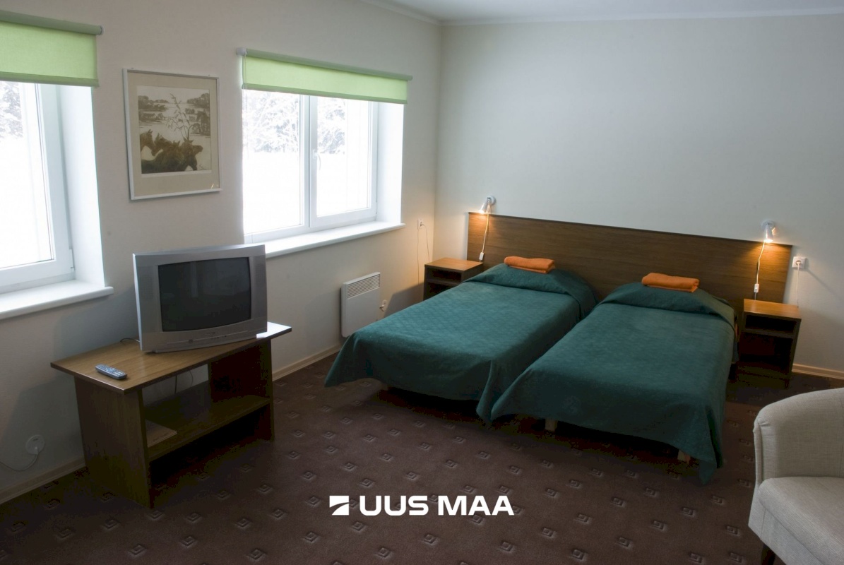 Hiiumaa vald, Kärdla linn, Leigri väljak 3