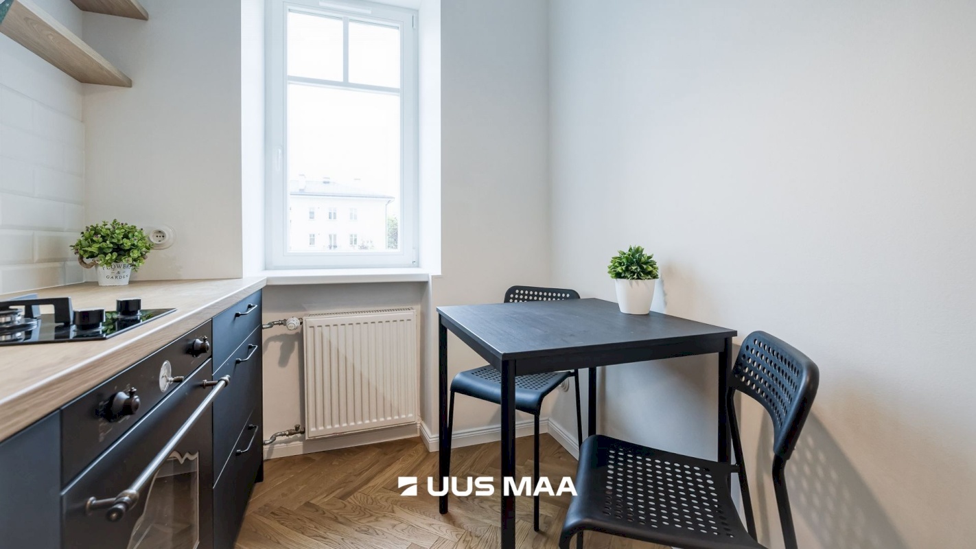 Tallinn, Põhja-Tallinna linnaosa, Kalamaja, Tööstuse 43