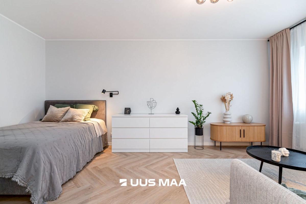 Viljandi linn, Männimäe, Lennuki tn 3