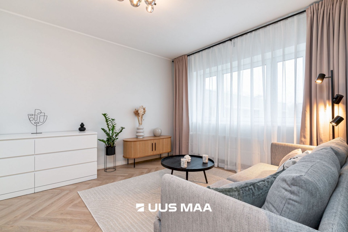 Viljandi linn, Männimäe, Lennuki tn 3