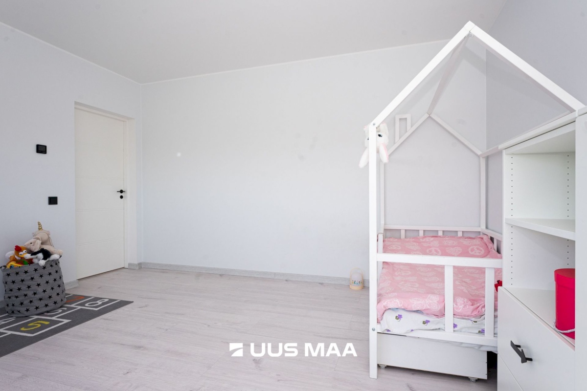 Harku vald, Muraste küla, Põhjaristi pst 6