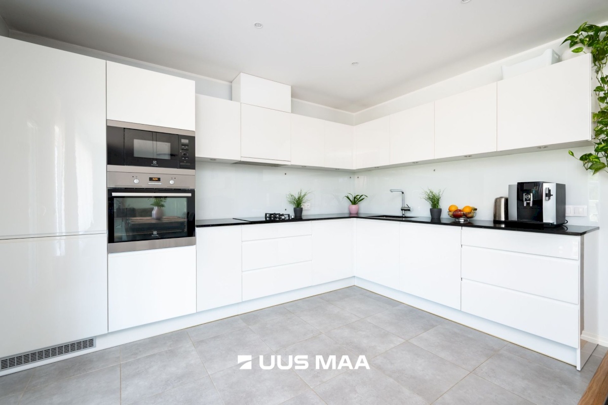 Raasiku vald, Raasiku alevik, Tallinna mnt 35