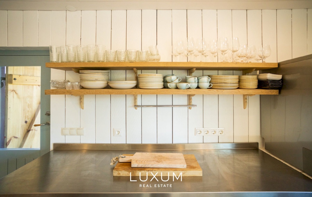 Saaremaa vald, Abruka küla