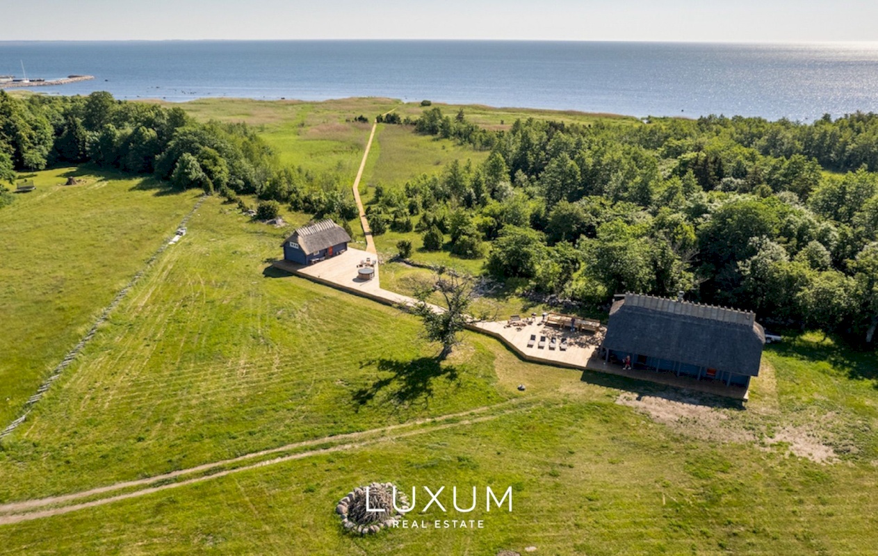 Saaremaa vald, Abruka küla