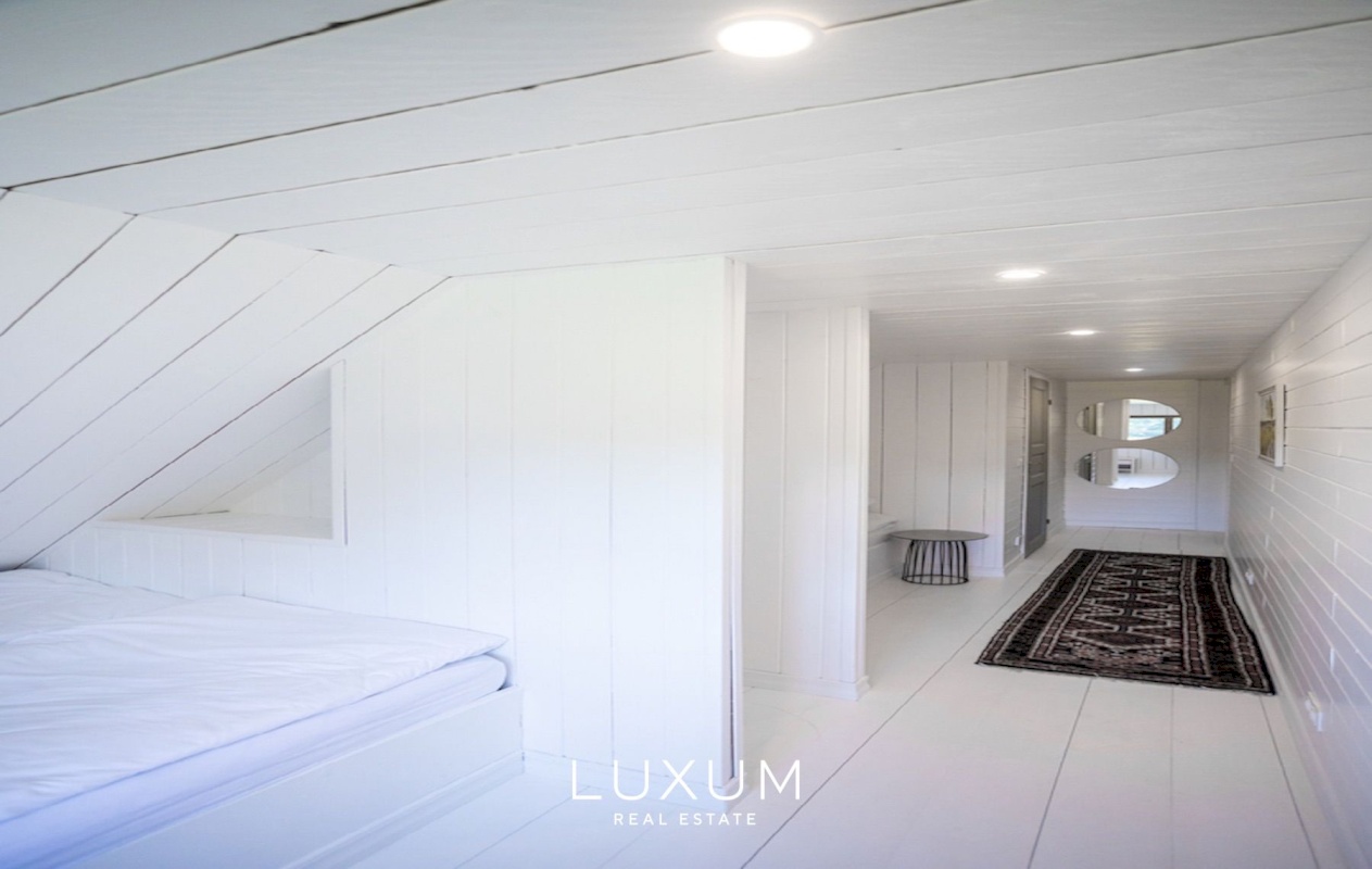 Saaremaa vald, Abruka küla