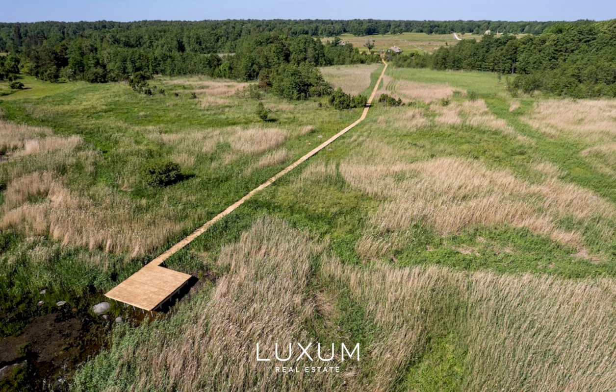 Saaremaa vald, Abruka küla