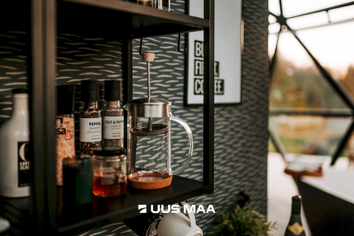 Lääneranna vald, Virtsu alevik, Puhtu tee 14