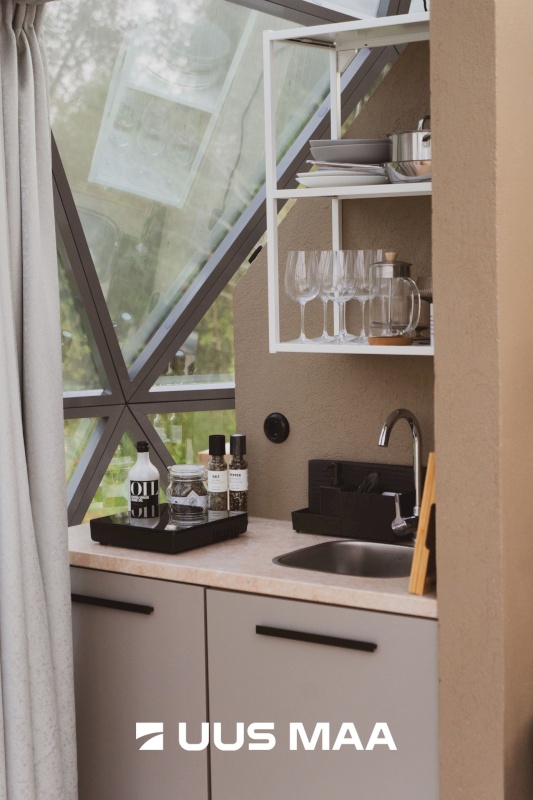 Lääneranna vald, Virtsu alevik, Puhtu tee 14