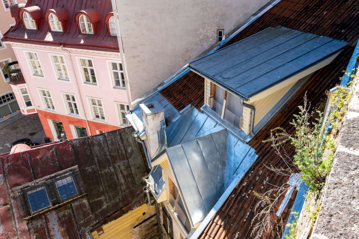 Tallinn, Kesklinna linnaosa, Vanalinn, Nunne 1