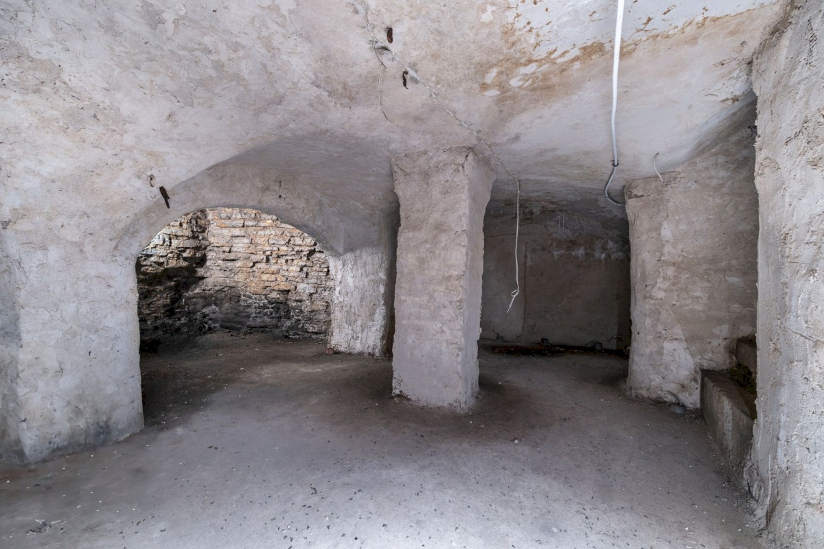 Tallinn, Kesklinna linnaosa, Vanalinn, Nunne 1