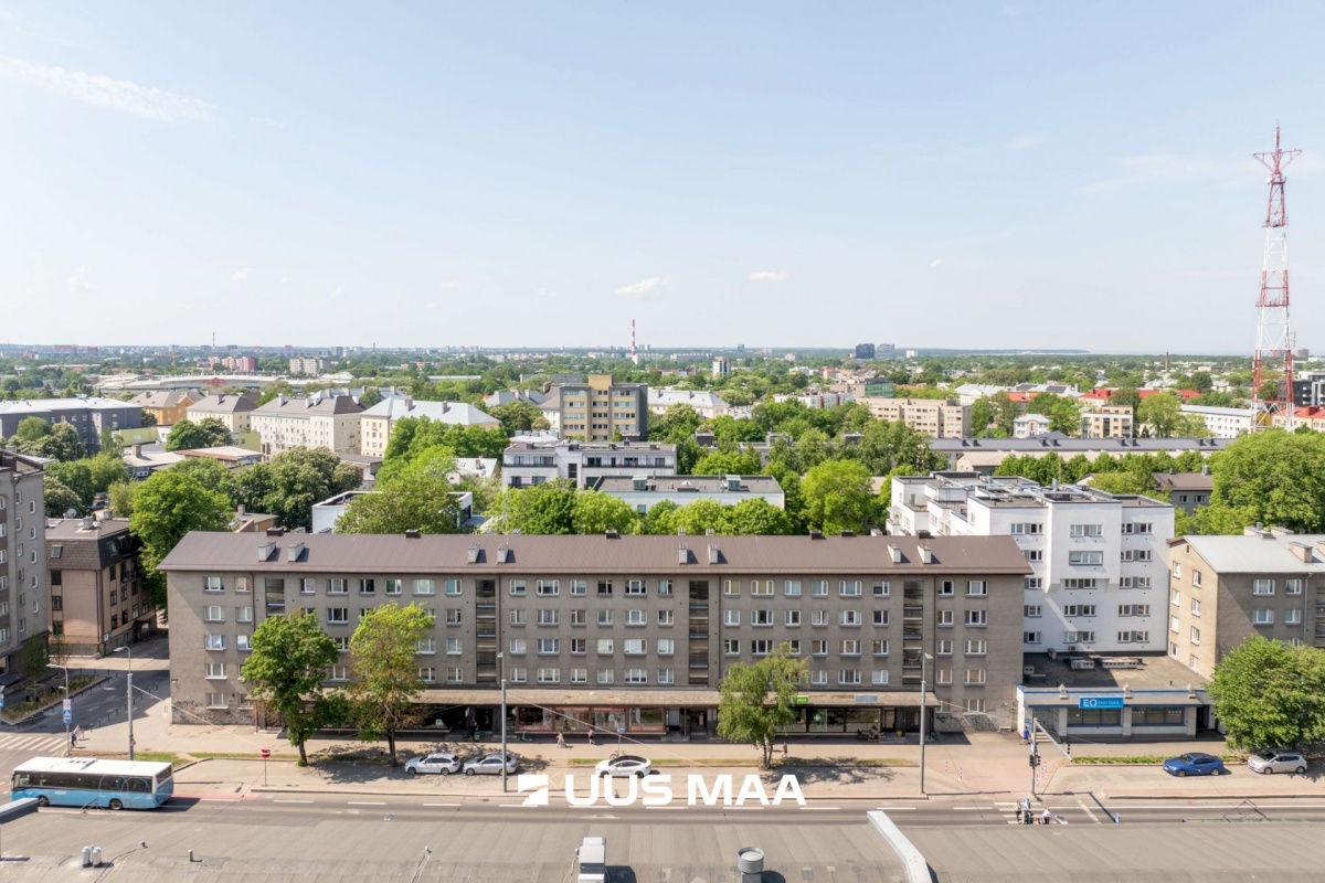 Tallinn, Kesklinna linnaosa, Pärnu mnt 76