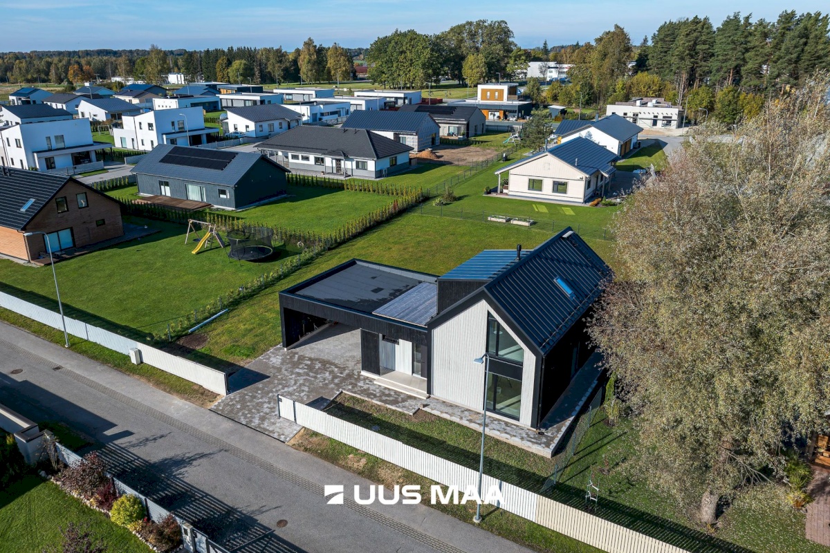 Viljandi linn, Järveotsa, Vaikuse 15