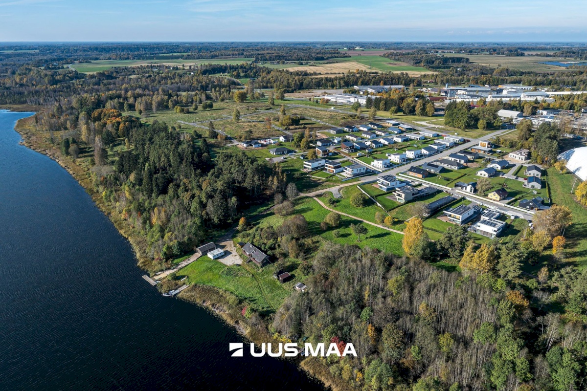 Viljandi linn, Järveotsa, Vaikuse 15