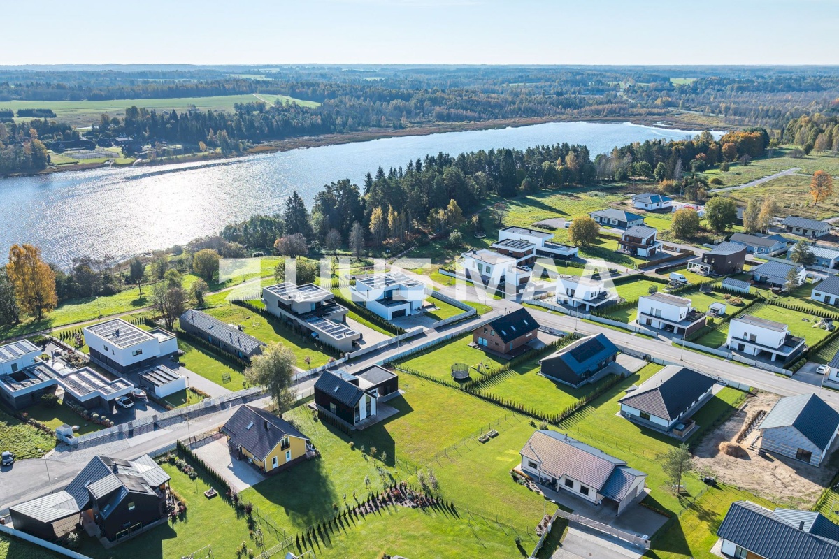 Viljandi linn, Järveotsa, Vaikuse 15