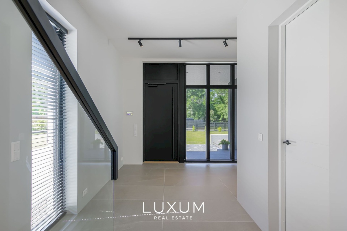 Viimsi vald, Pringi küla, Rannakaare tee 28