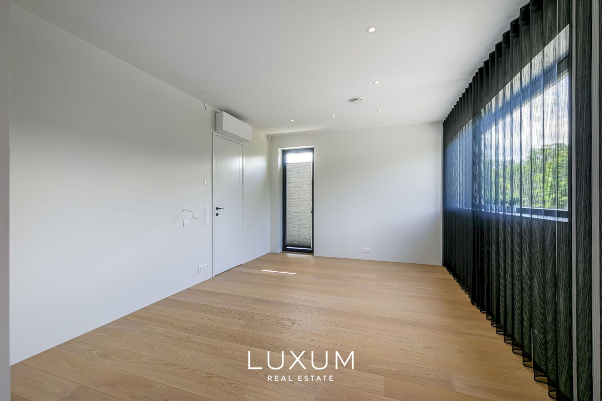 Viimsi vald, Pringi küla, Rannakaare tee 28