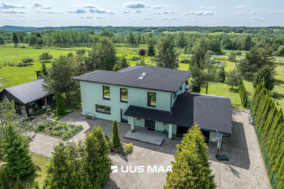 Viljandi vald, Vana-Võidu küla, Kõrgepõllu tee 6