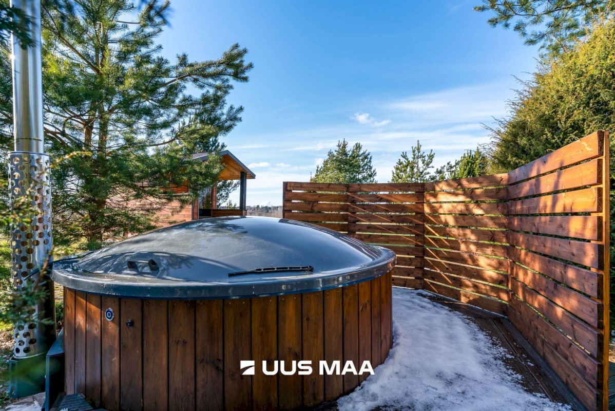 Viljandi vald, Vana-Võidu küla, Kõrgepõllu tee 6