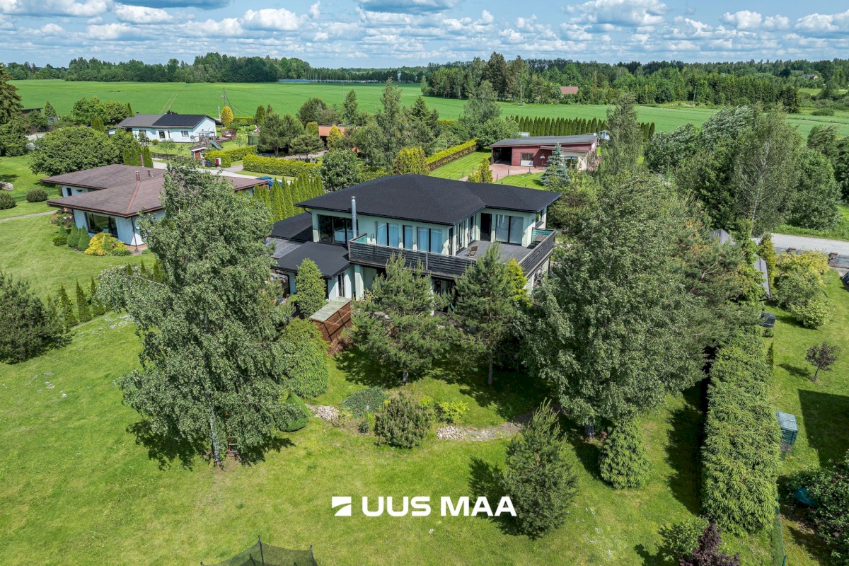 Viljandi vald, Vana-Võidu küla, Kõrgepõllu tee 6