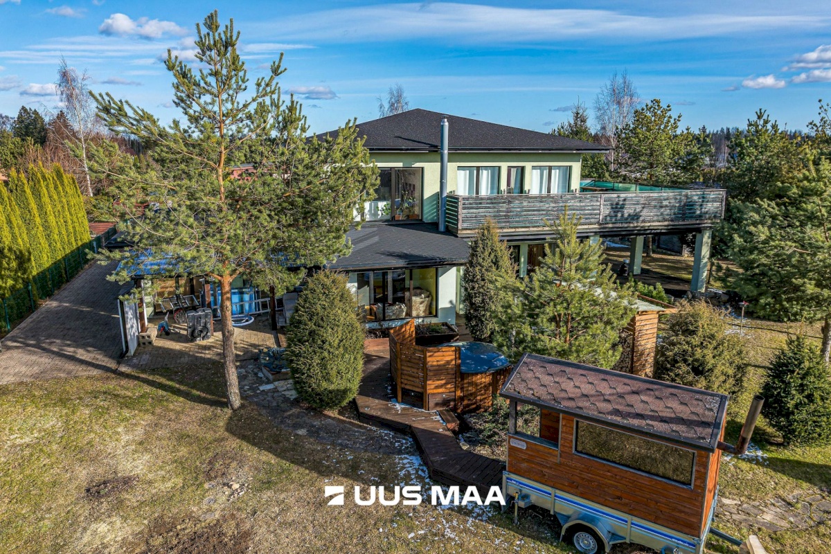 Viljandi vald, Vana-Võidu küla, Kõrgepõllu tee 6