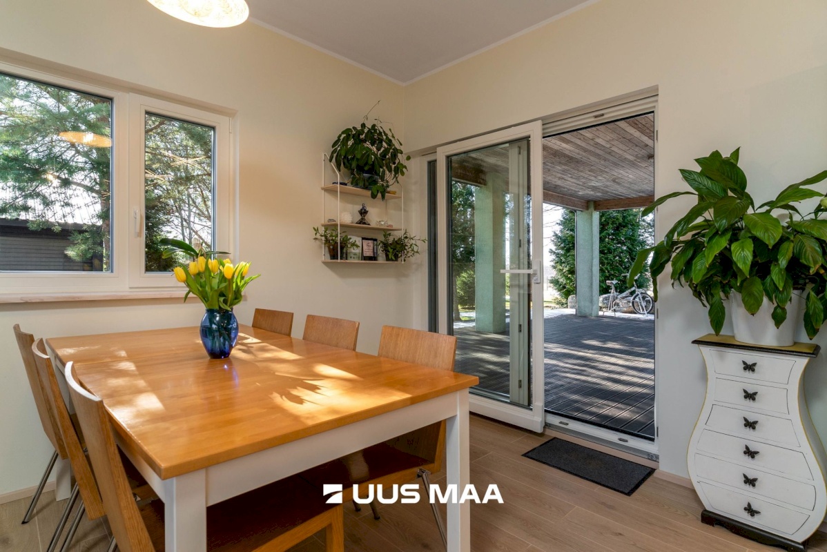 Viljandi vald, Vana-Võidu küla, Kõrgepõllu tee 6