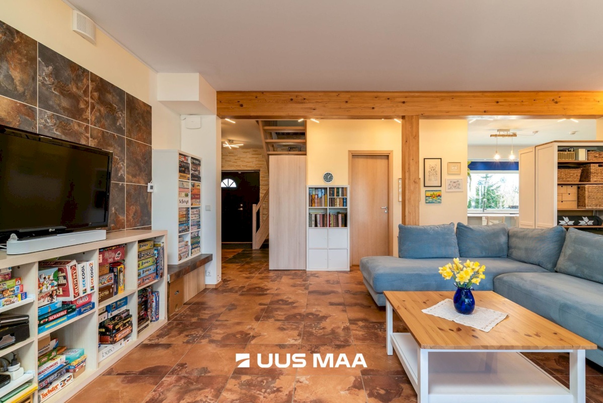 Viljandi vald, Vana-Võidu küla, Kõrgepõllu tee 6