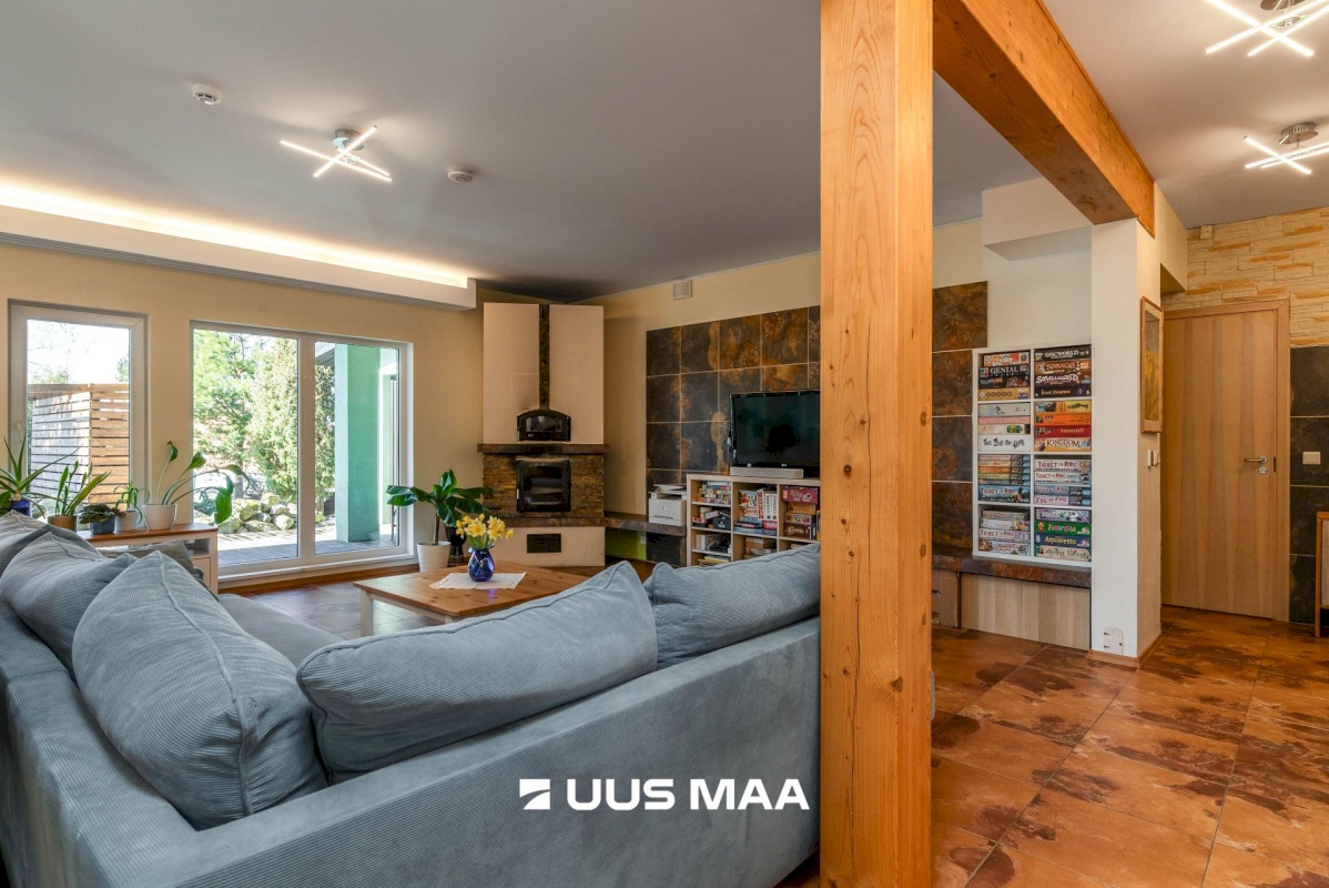 Viljandi vald, Vana-Võidu küla, Kõrgepõllu tee 6