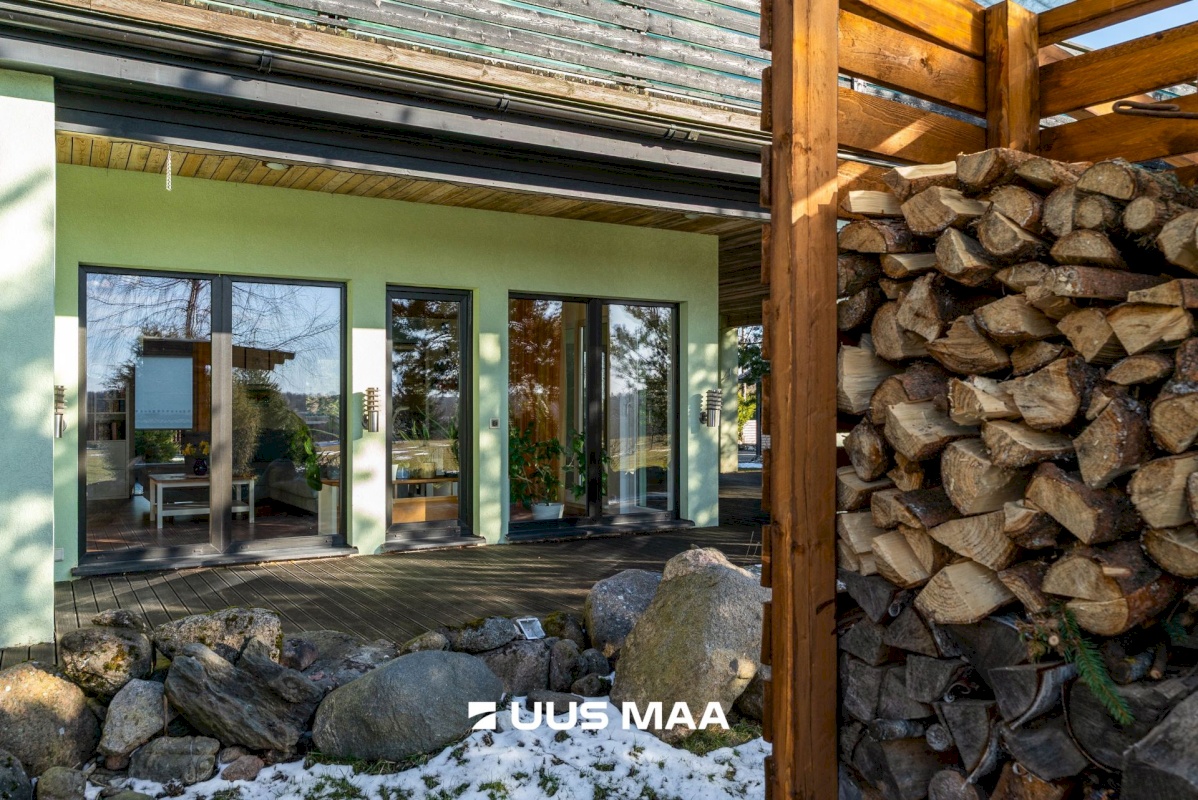 Viljandi vald, Vana-Võidu küla, Kõrgepõllu tee 6