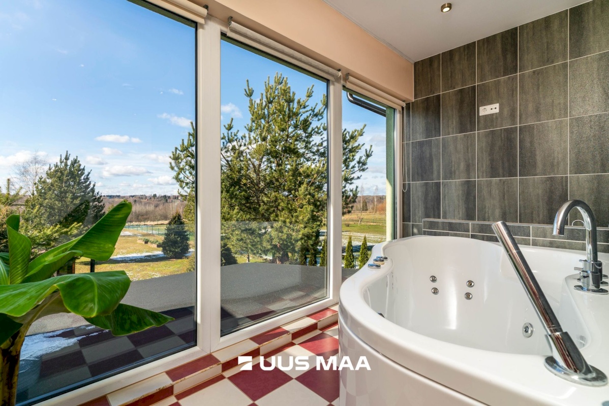 Viljandi vald, Vana-Võidu küla, Kõrgepõllu tee 6