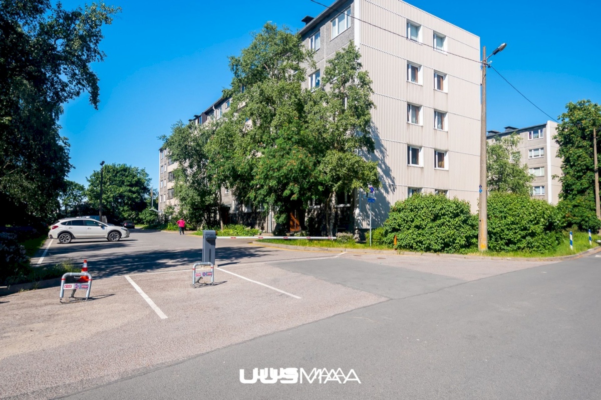 Tallinn, Lasnamäe linnaosa, Peterburi tee 26