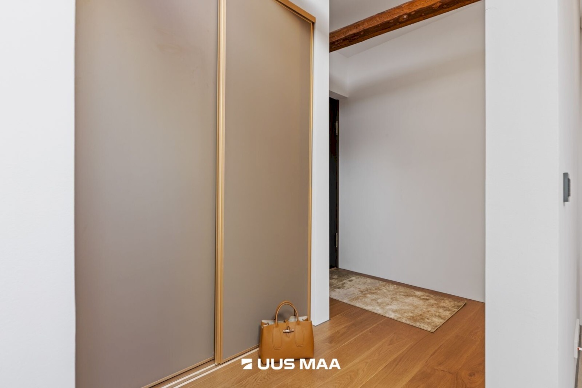 Tallinn, Kesklinna linnaosa, Vanalinn, Lai tn 13