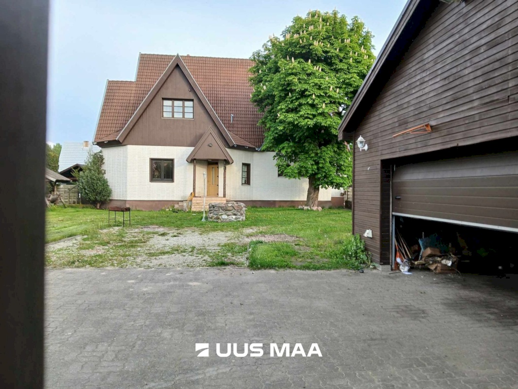 Pärnu linn, Pärnu linn, Raeküla, Lembitu 8